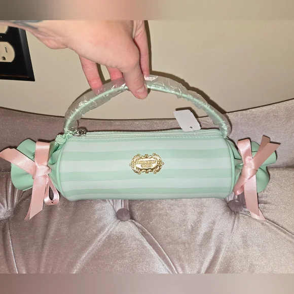 BATH & BODY WORKS Mint Green Striped Candy Cosmetic Bag - Picture 2 of 4
